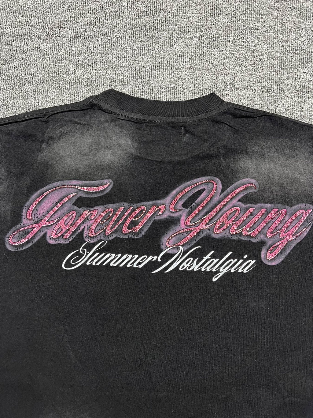 DUAA Forever Young Beach Graphic T-Shirt